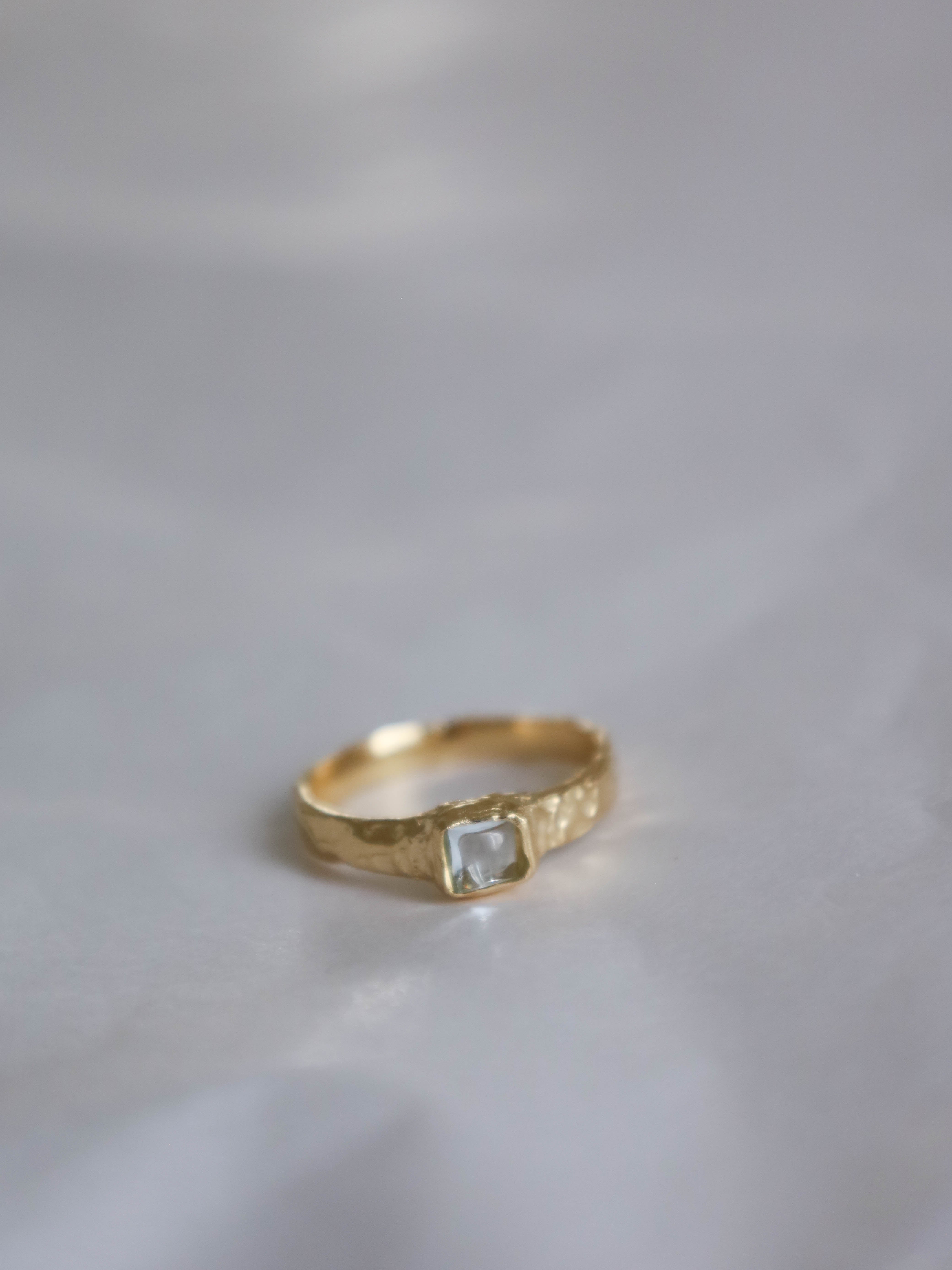Jade Ring Gold