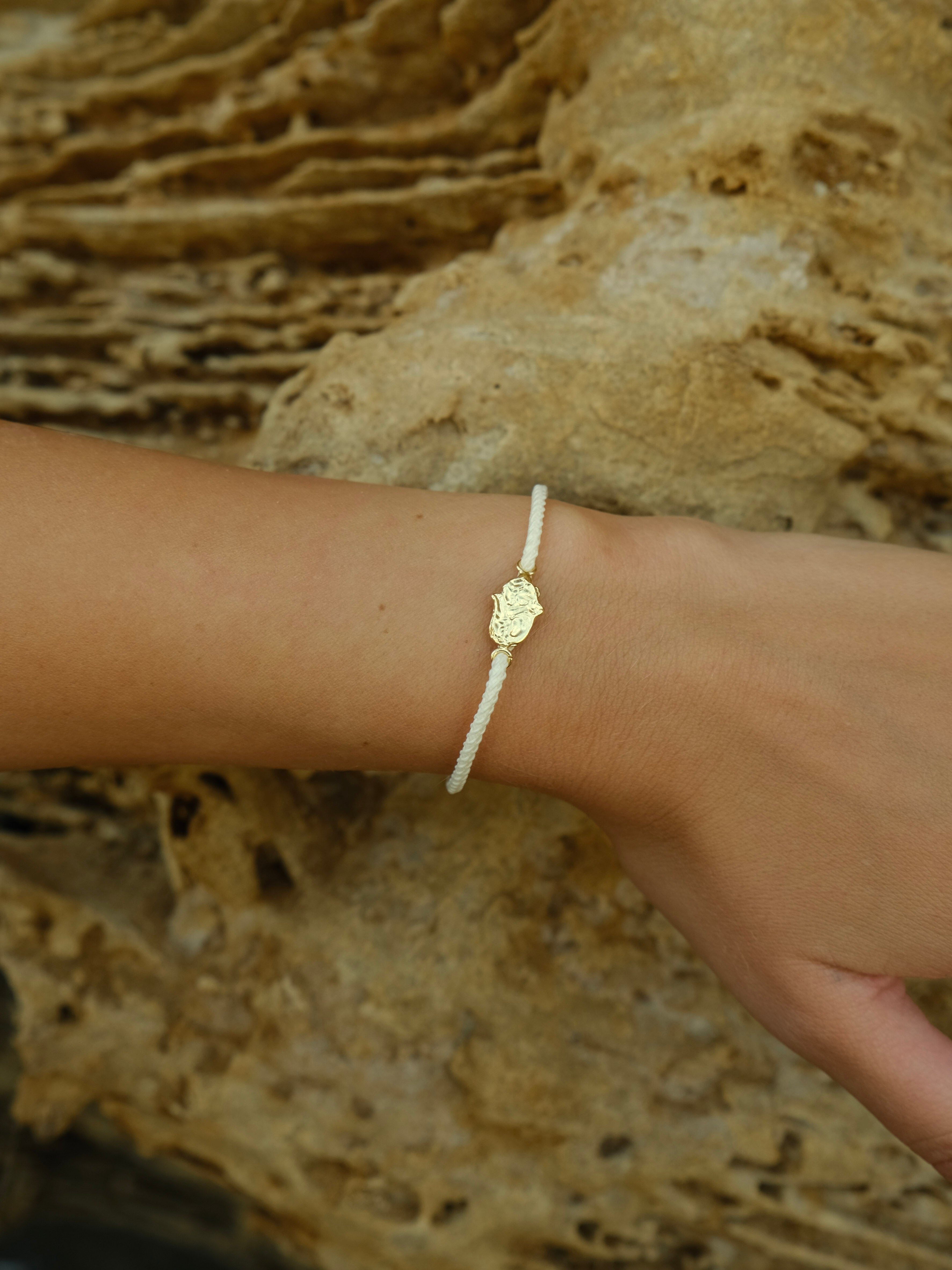 Hamsa Bracelet Gold | LIMITED