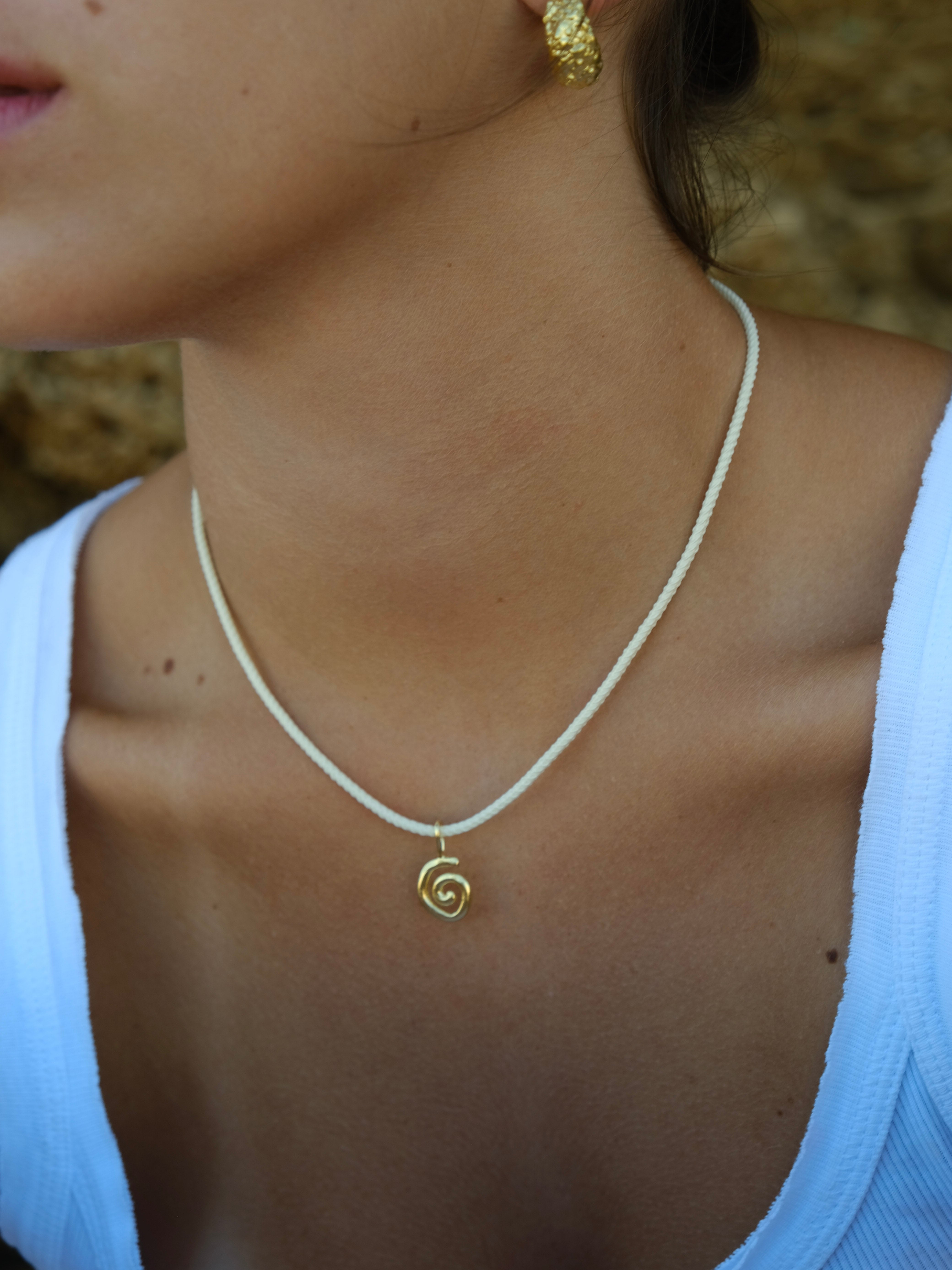 Spiral Necklace Gold | LIMITED