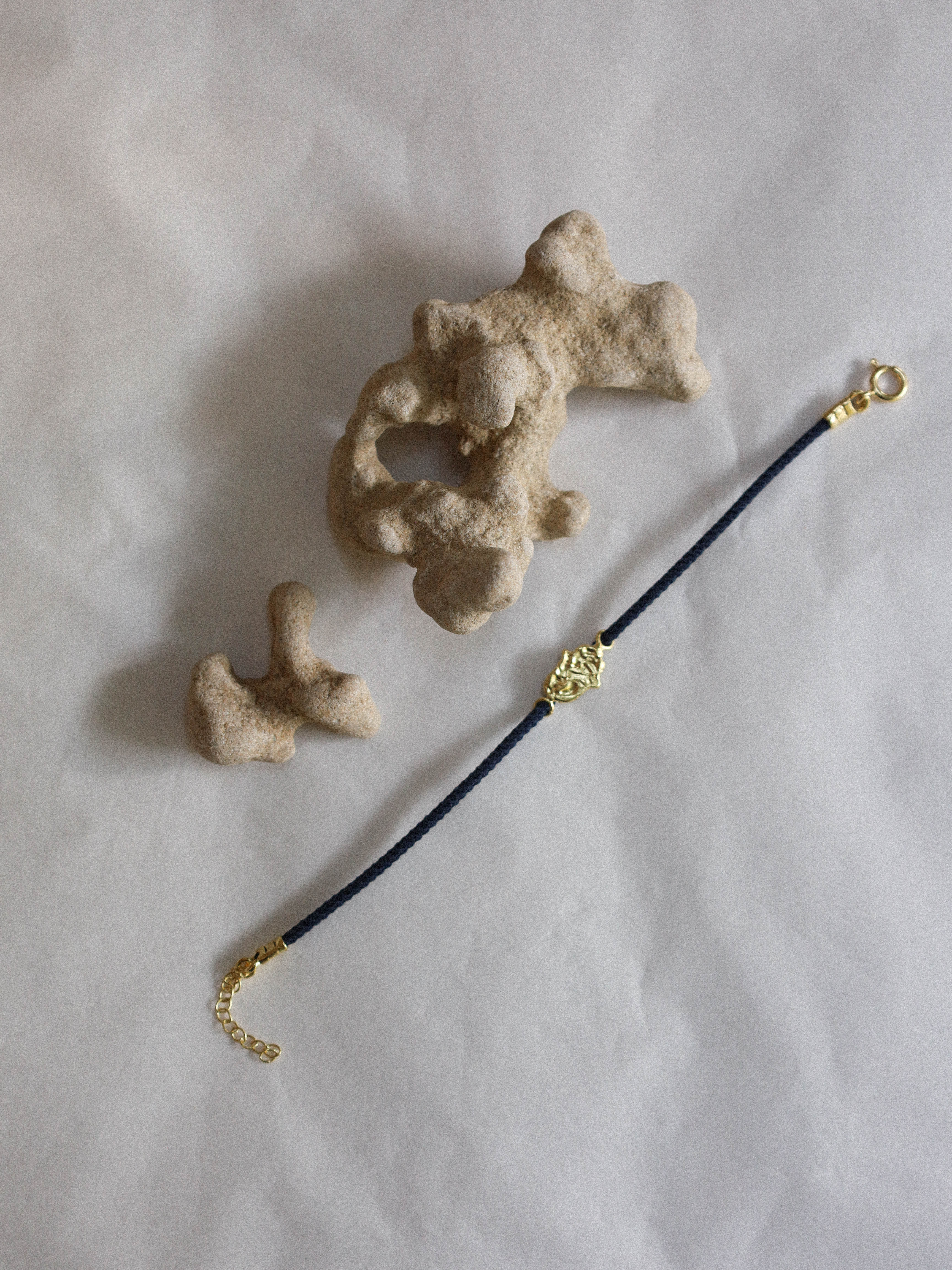 Hamsa Bracelet Gold | LIMITED