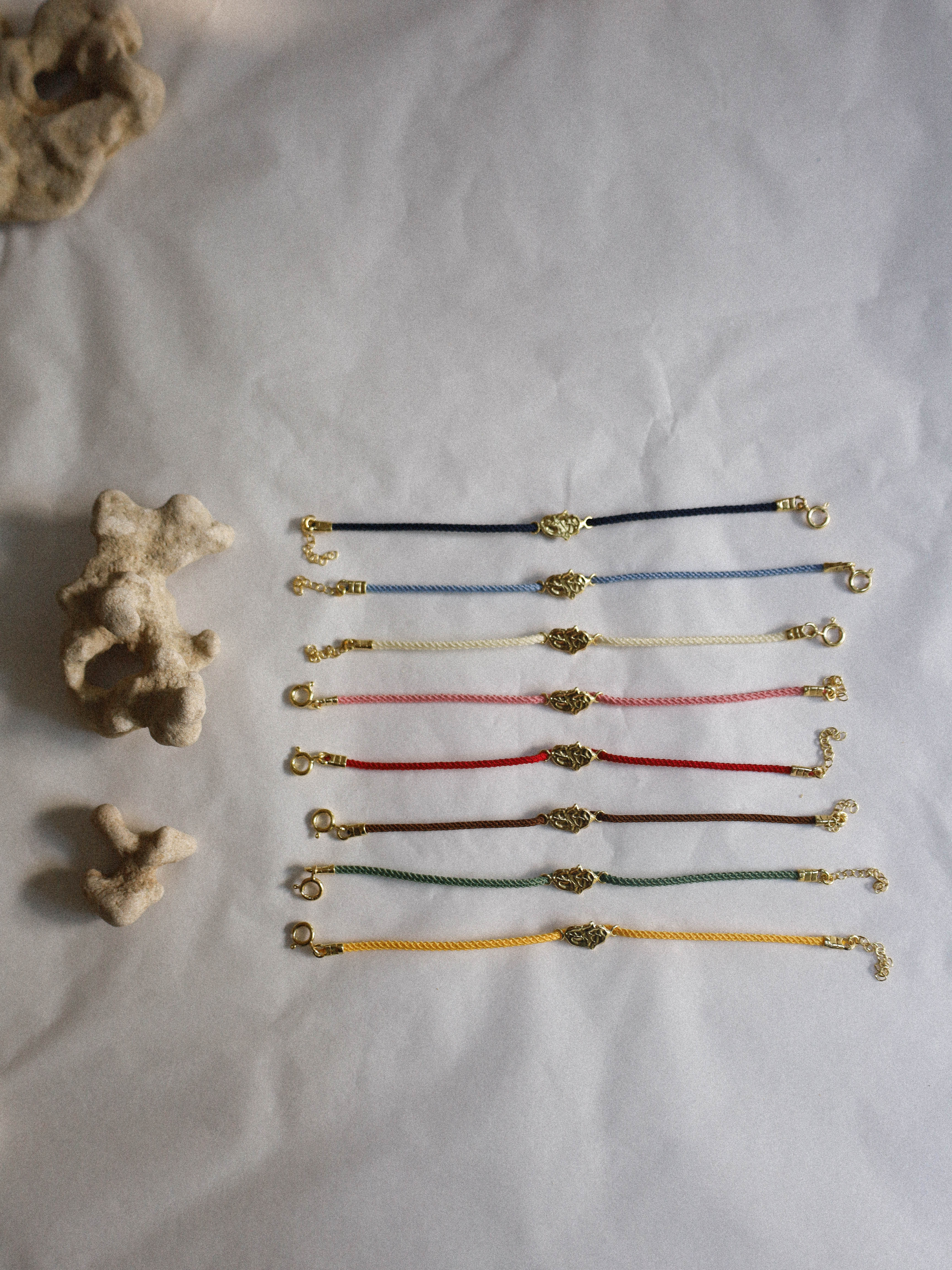 Hamsa Bracelet Gold | LIMITED