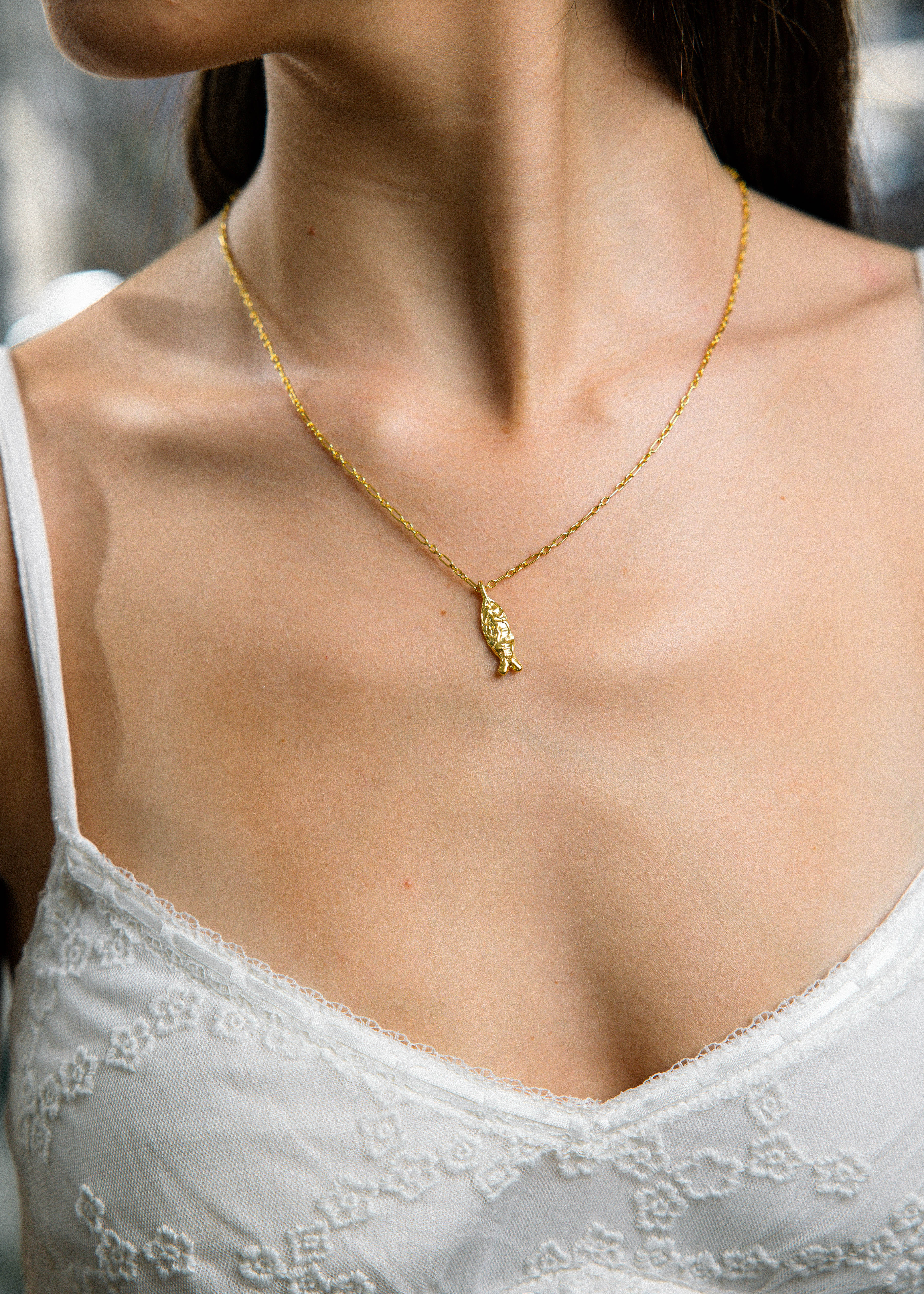 Fish Necklace Gold