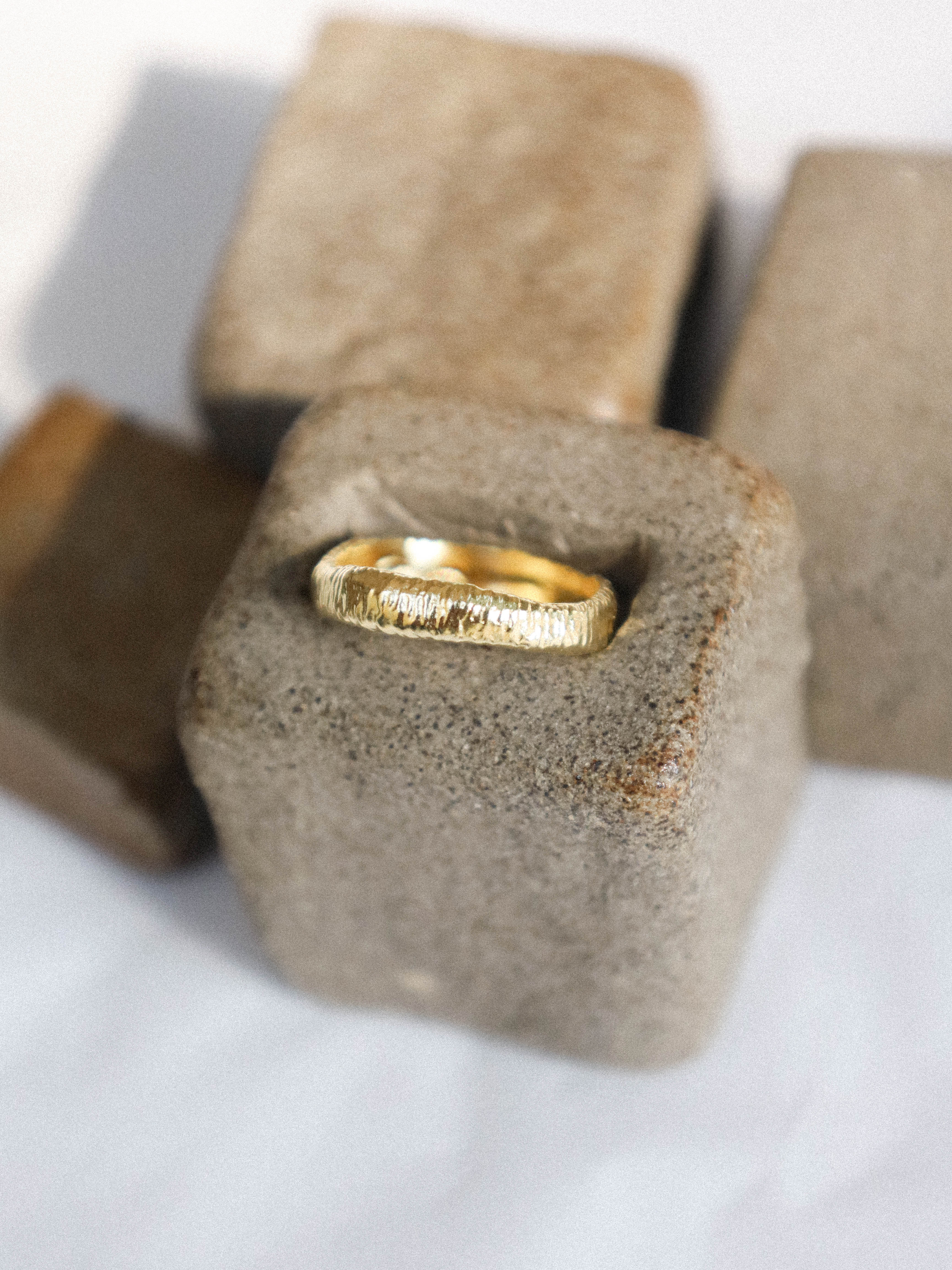 Ray Ring Gold