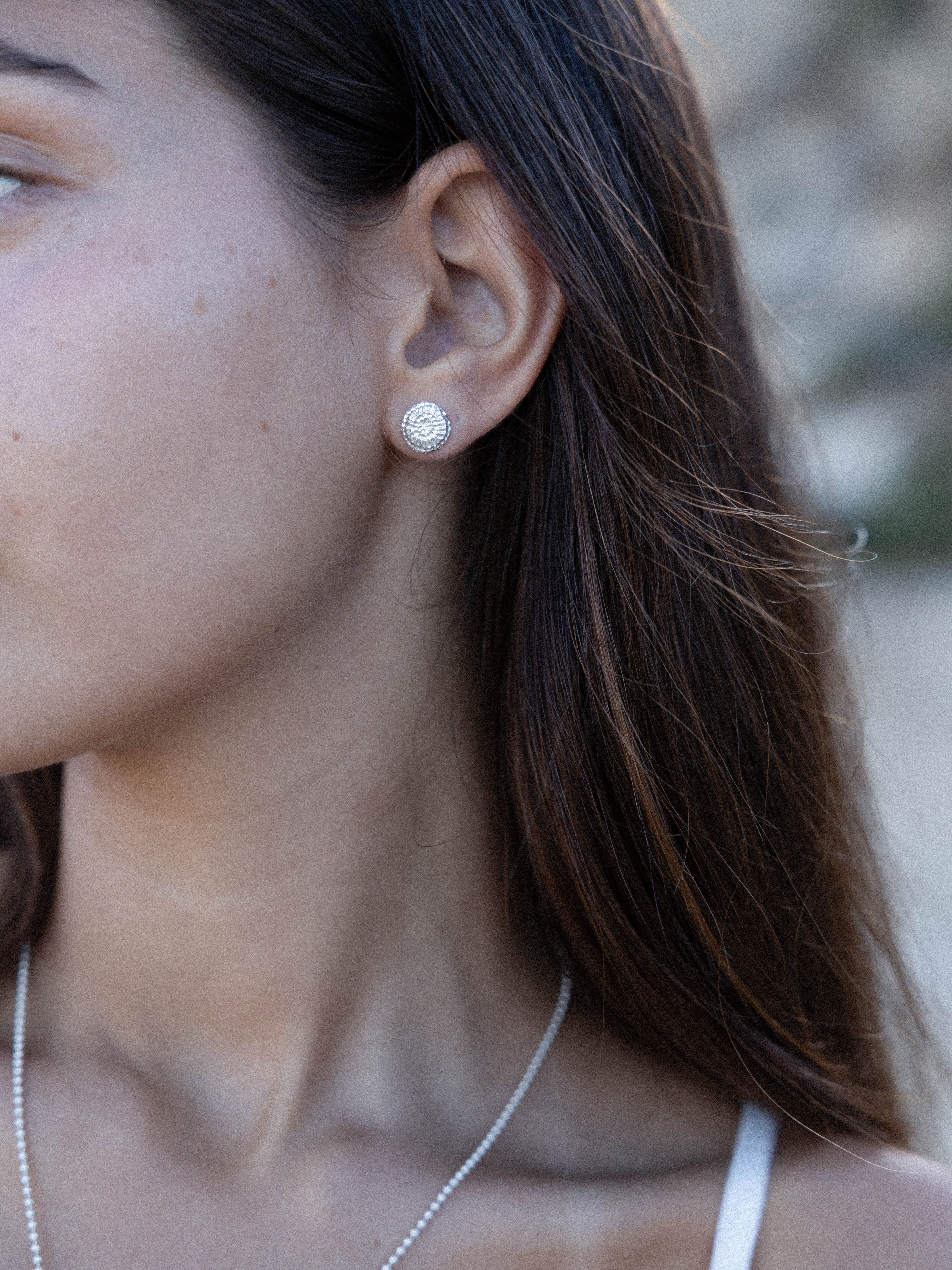 Sola Studs Silver