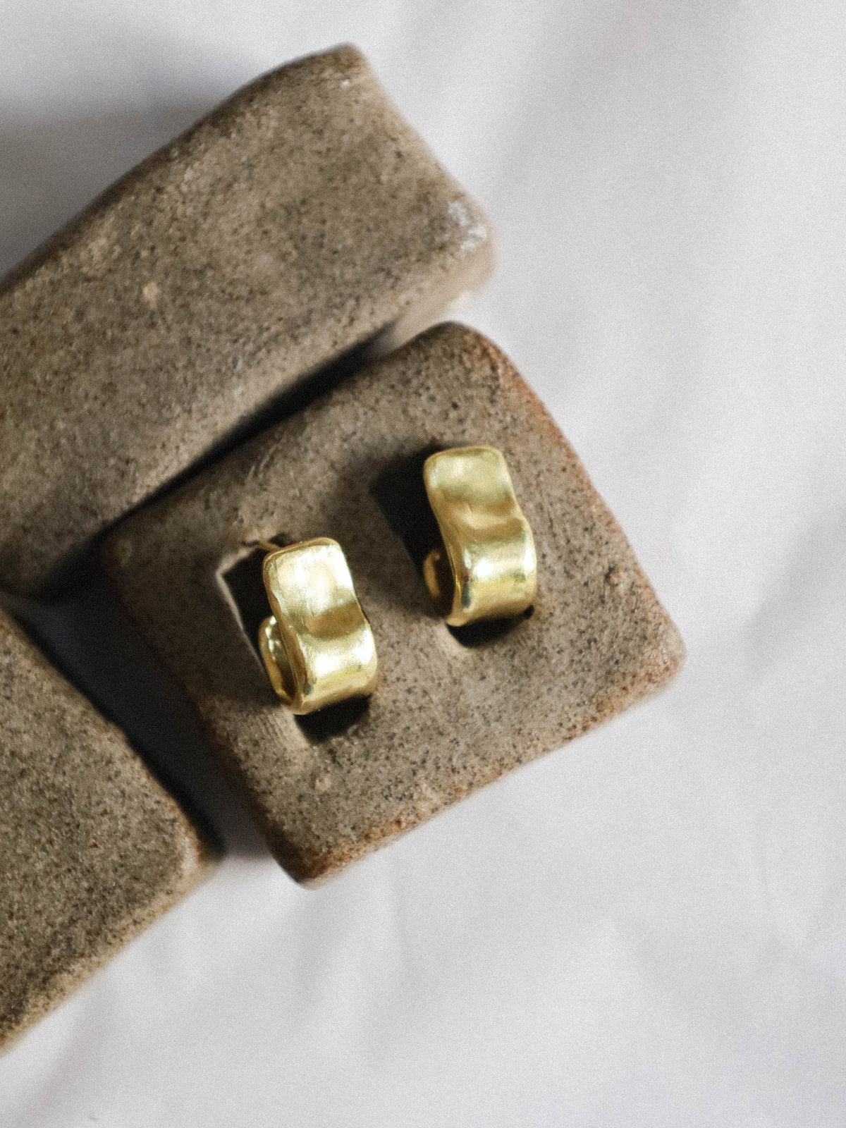 Stela Earrings Gold