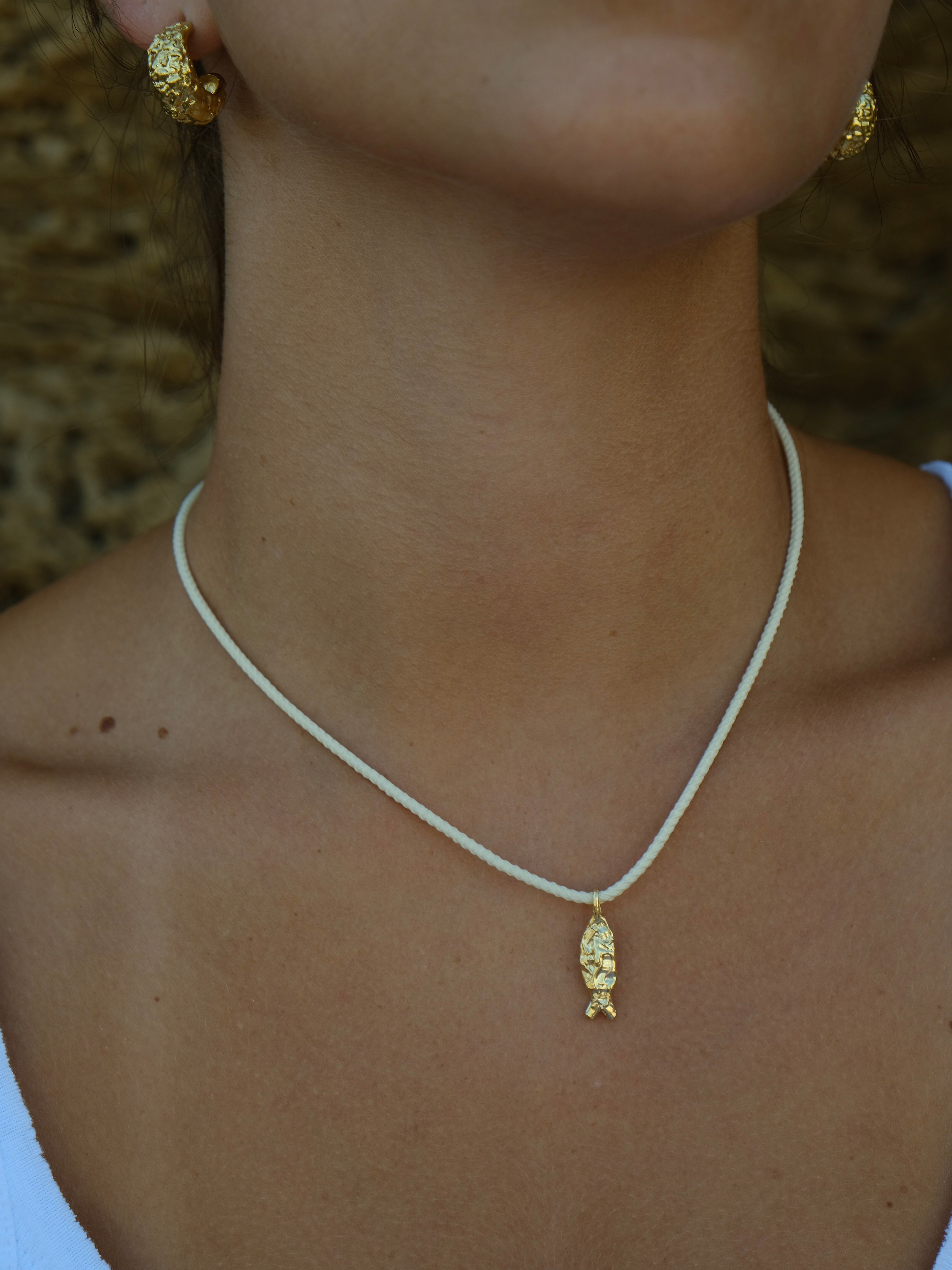 Fish Necklace Gold | LIMITED