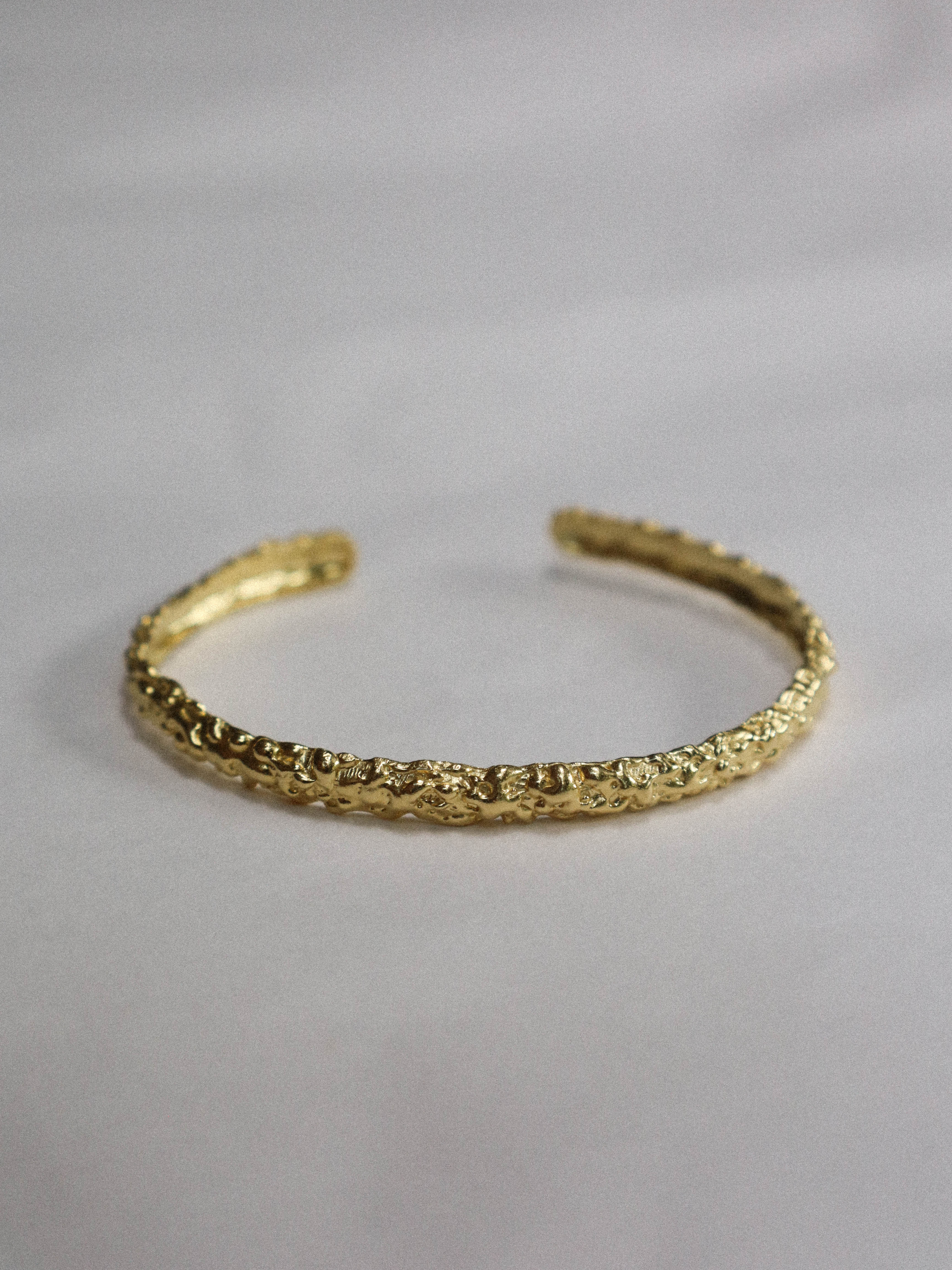 Almog Cuff Gold