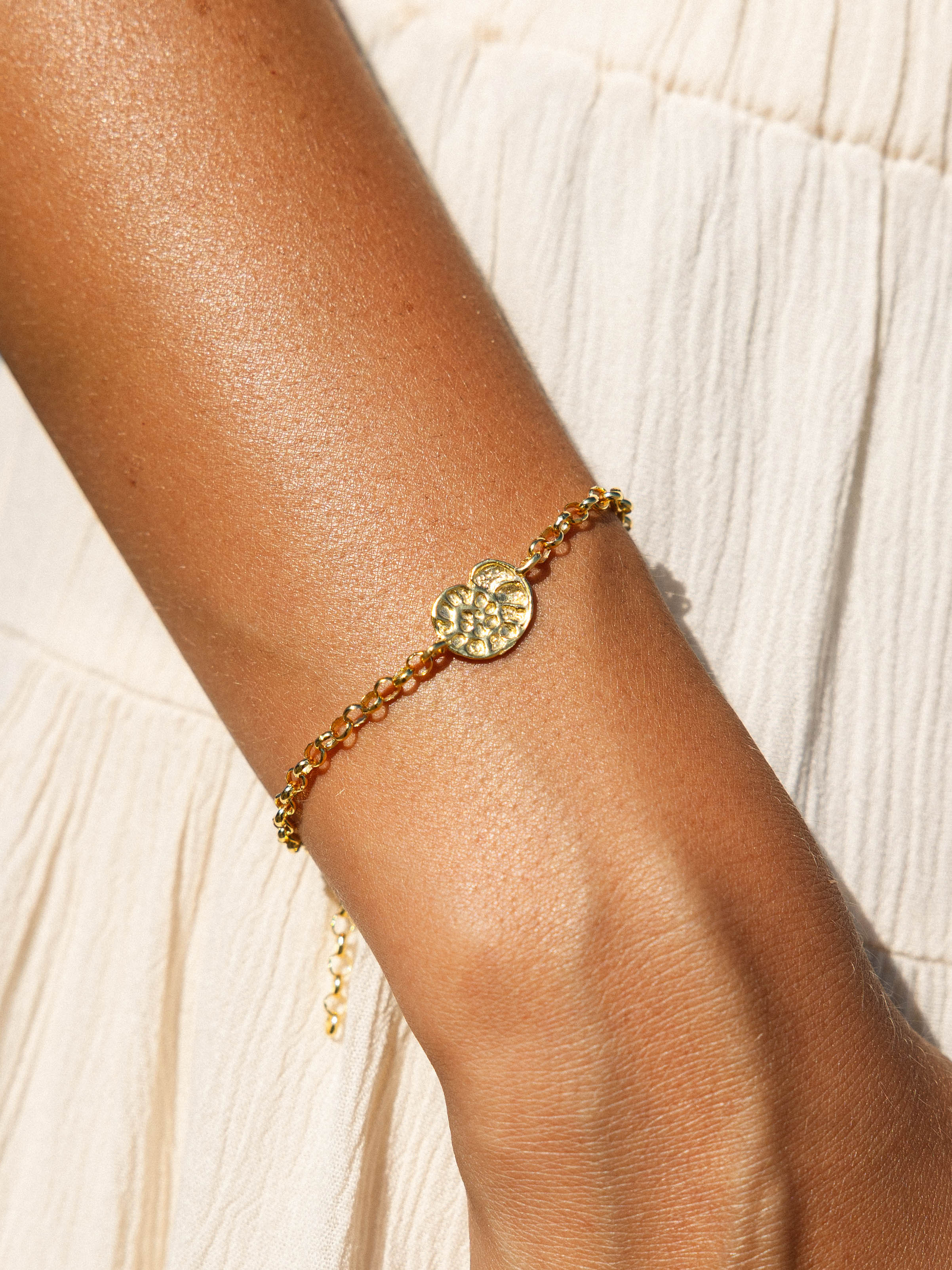 Fossil Bracelet Gold