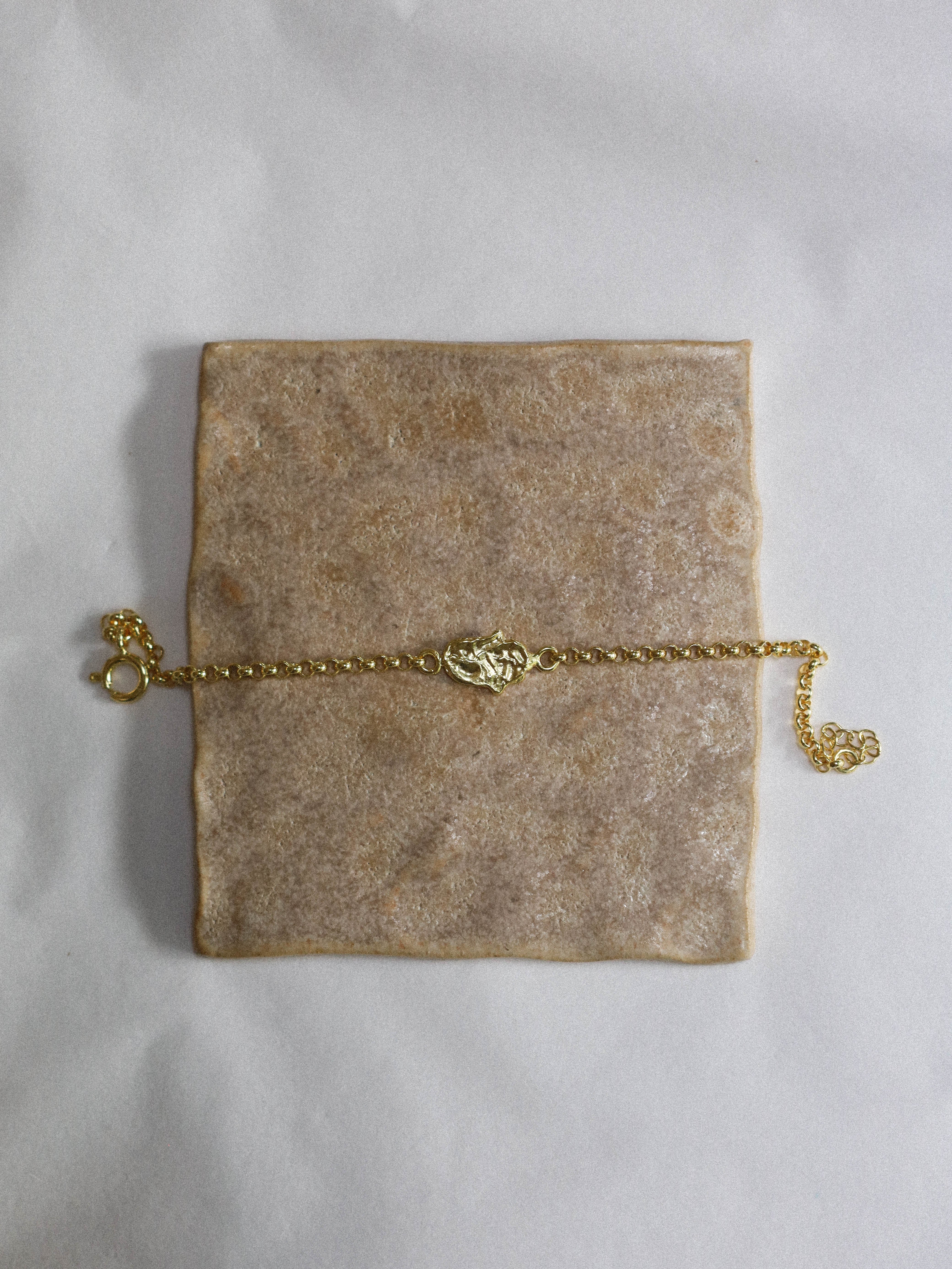 Hamsa Bracelet Gold