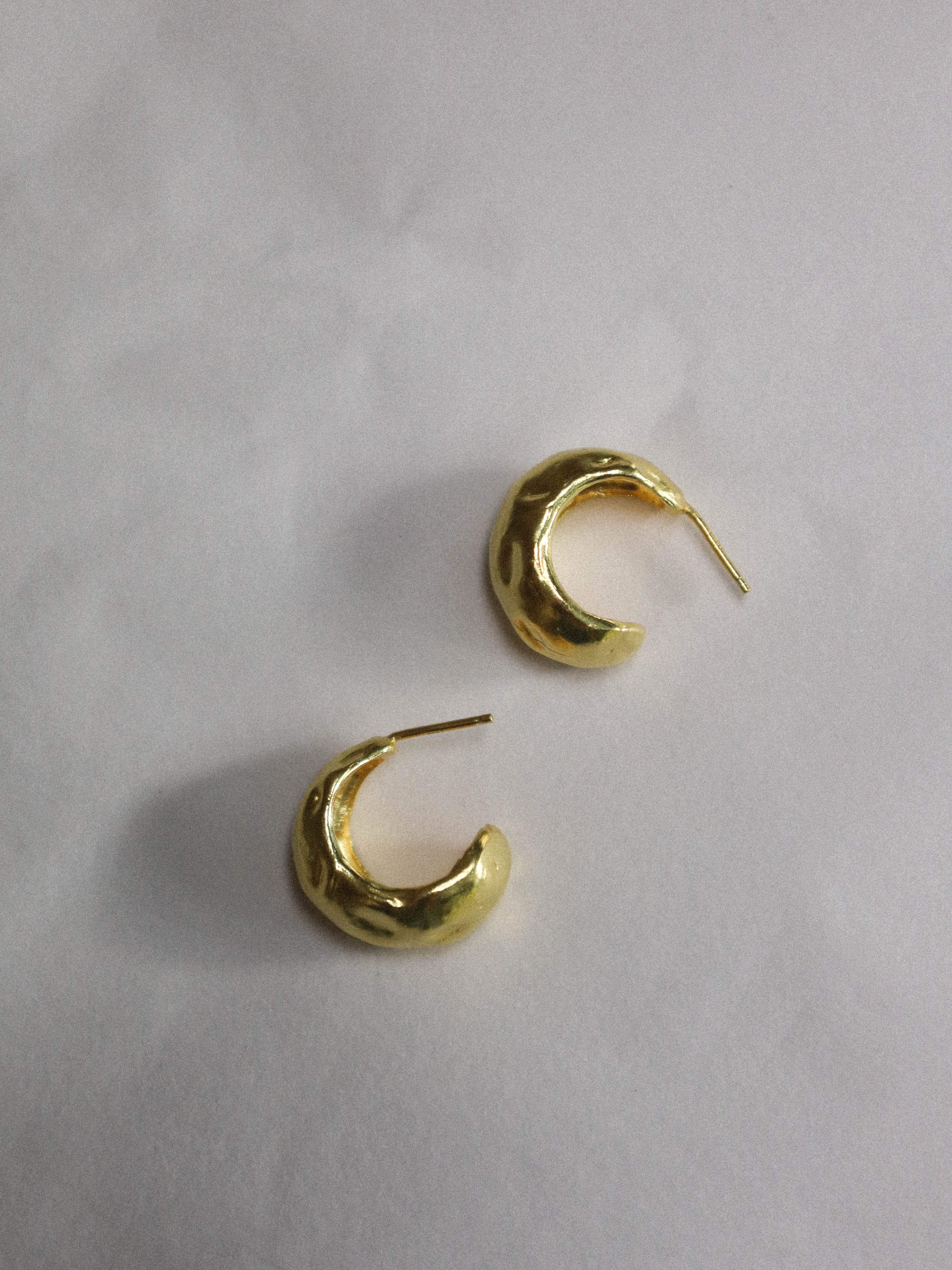 Luma Earrings Gold