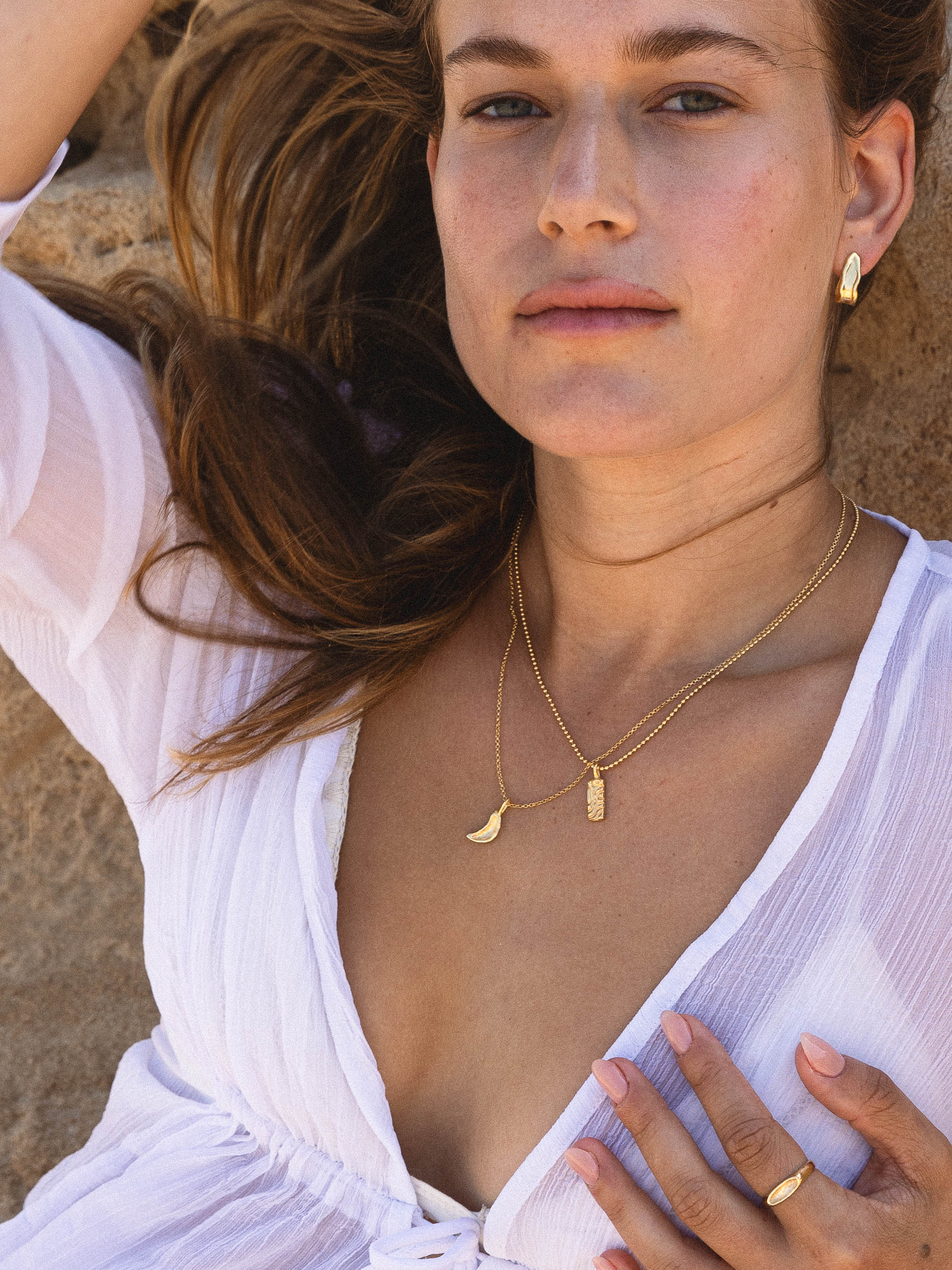 Luna Necklace Gold