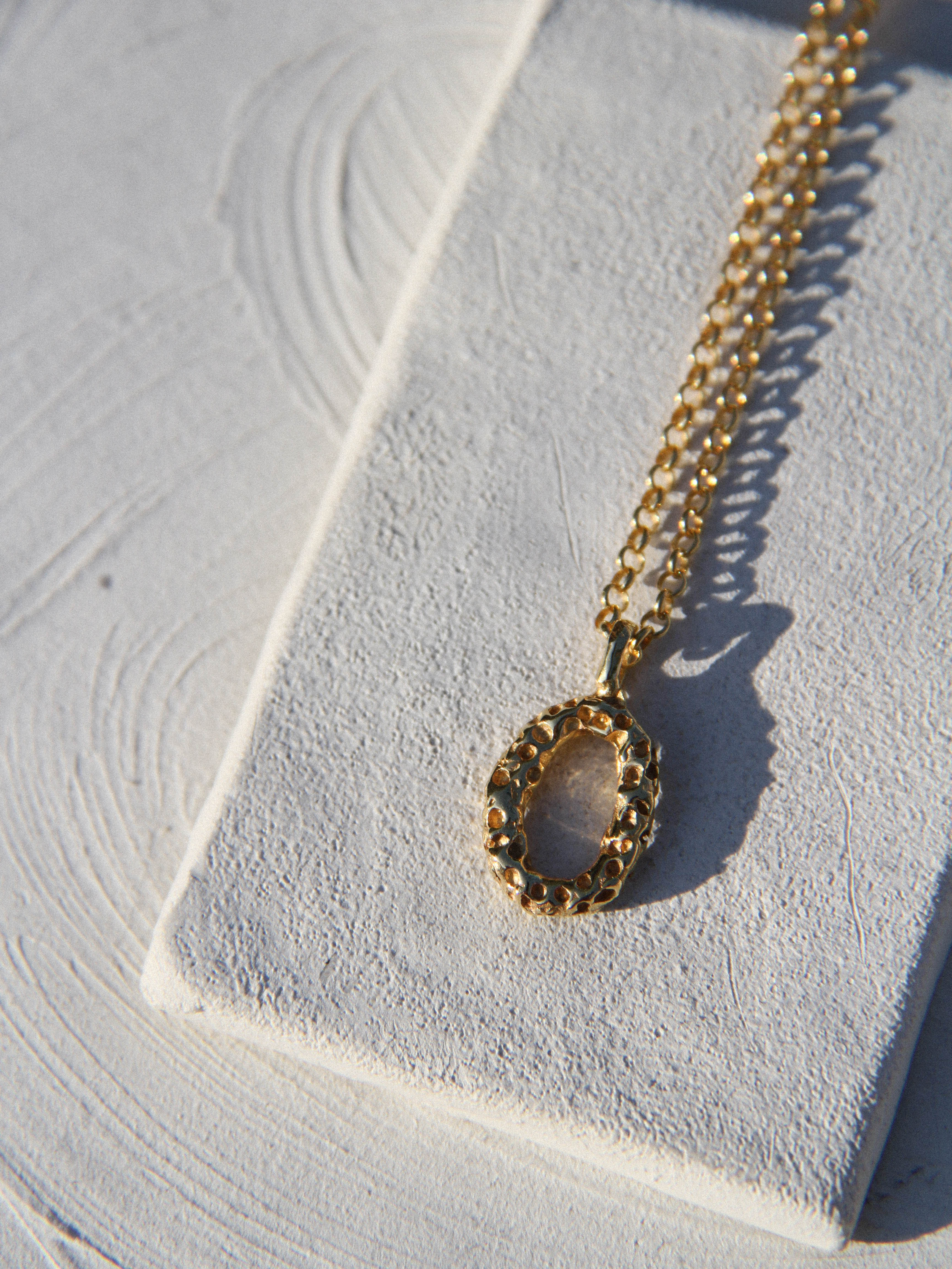 Venus Necklace Gold