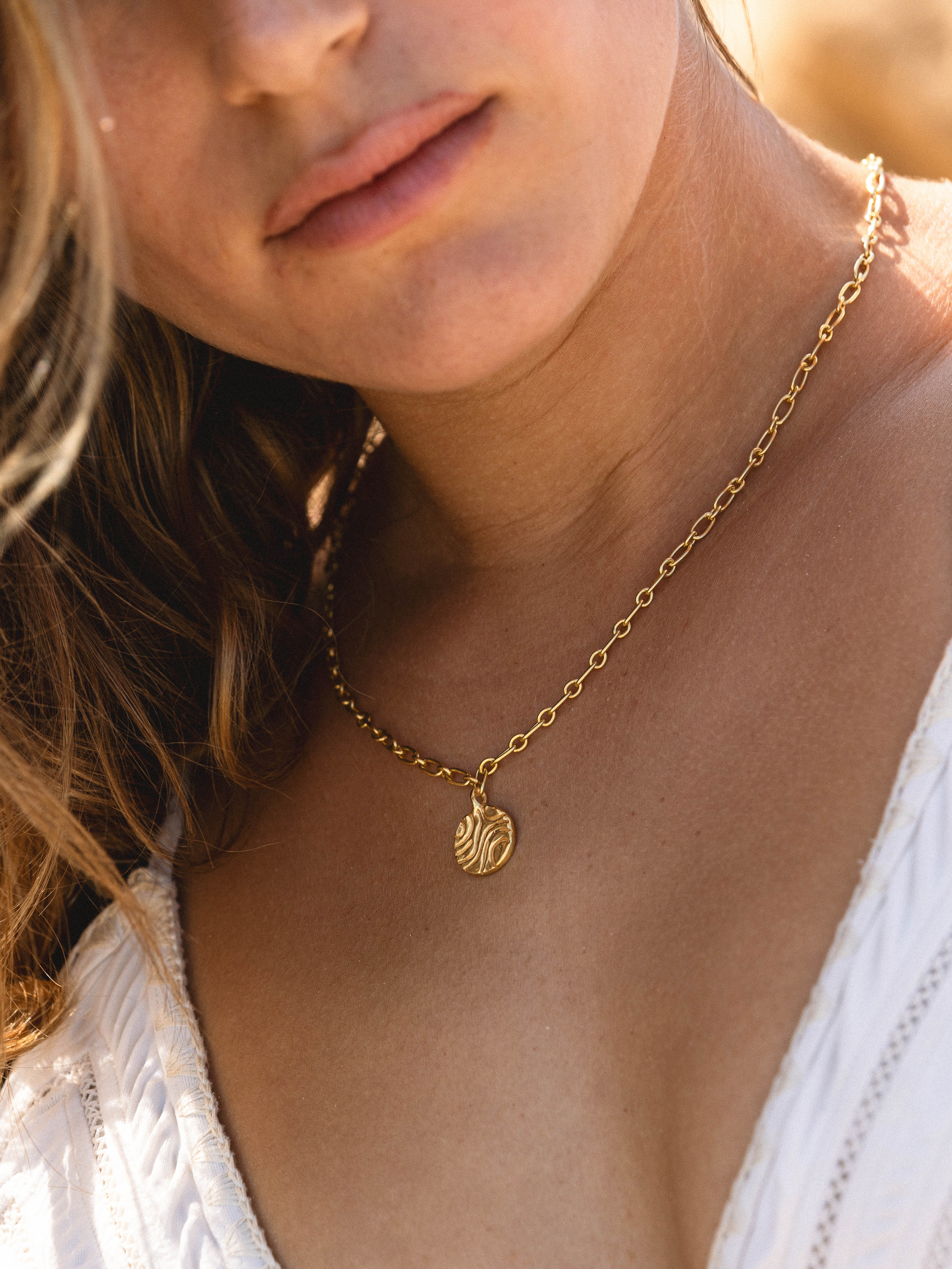 Zoe Necklace Gold